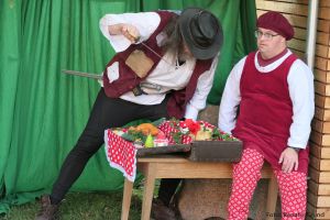 Renate G   Folg dem Zwerg 05